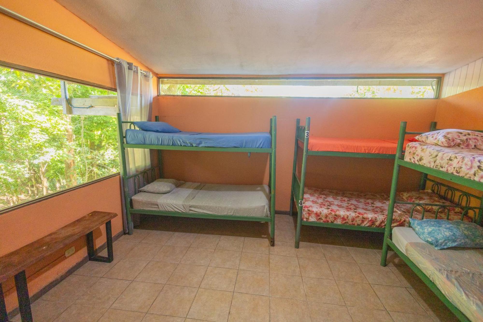 New Hostel Manuel Antonio, Meet New People Esterno foto
