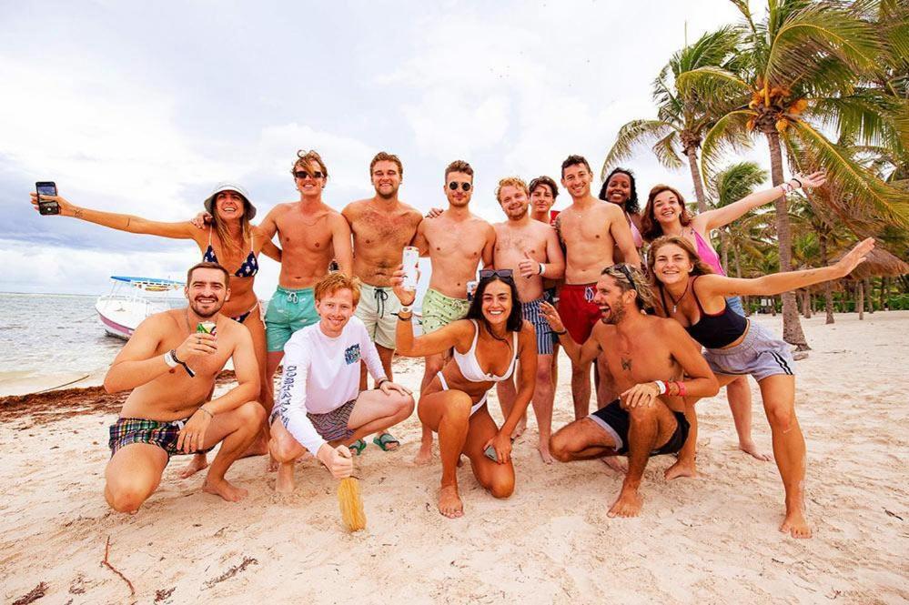 New Hostel Manuel Antonio, Meet New People Esterno foto